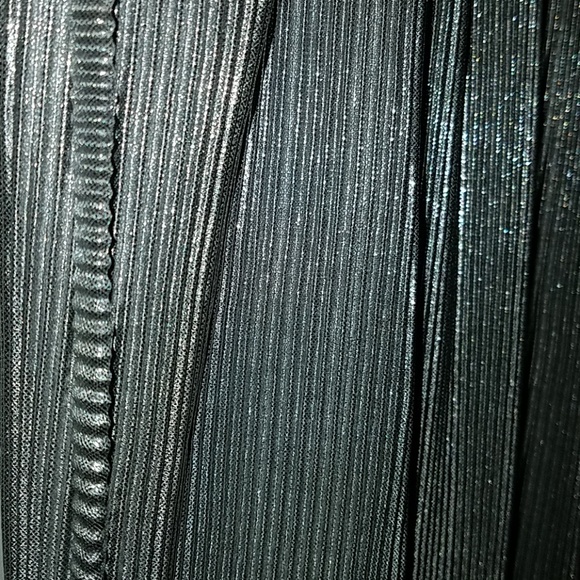 New Dress no tag - Picture 3 of 6